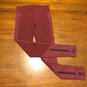 ALO Ankle Zip Legging